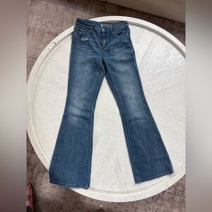 GAP high rise Women's Flare Jeans in Classic Blue